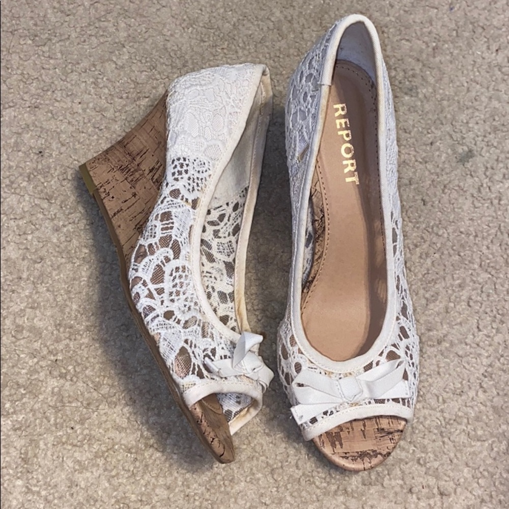 Francesca’s Lace Wedges